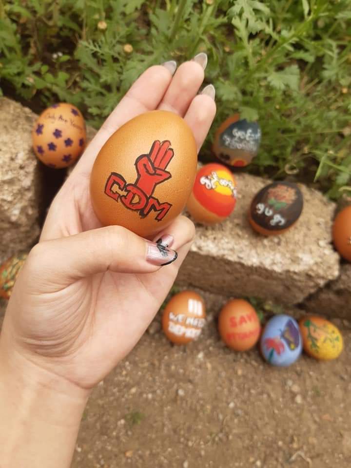 EmilyTheint3's tweet photo. 4.3.2021 #EasterEggStrike in Myanmar for Democracy

Reply here with your Easter egg strike photos. 

#WhatsHappeningInMyanmar
#Apr4Coup https://t.co/My05u0iTnC