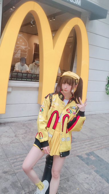 Twitterのコスプレ画像44