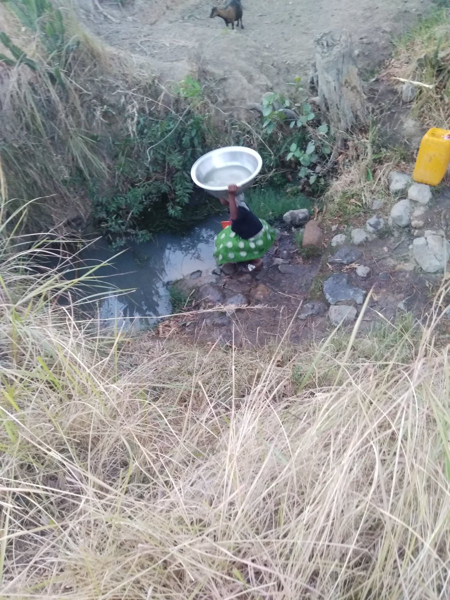 accharitablef's tweet image. #Lablek community in Mangu, Plateu State Nigeria, Did they have a voting boxes in their community? The answer might be YES. Did they have right to access #HealthyandCleanWater ? The answer must be YES. @SDGaction @USAIDWater @FMWR_Nigeria @accharitablef @Jnwamson @WaterAidNigeria