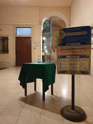 romandespatches's tweet photo. When in #Rome...revisit Santi Cosma e Damiano.
#churchtourism #Roma #church #churchesofRome #chiesa #chiesediRoma #architecture #RomeBucketList #treasureRome #treasureItaly #eglise #churcharchitecture #buongiornoroma #unicamenteroma #tiportoaroma
https://t.co/k2AE8BLQ2g https://t.co/EJ3DhE7HeH