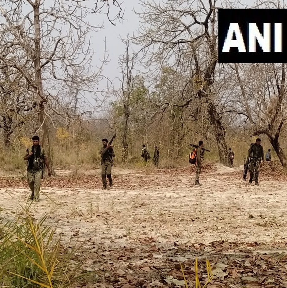 22 security personnel have lost their lives in the Naxal attack at Sukma-Bijapur in Chhattisgarh, says SP Bijapur, Kamalochan Kashyap

Visuals from the Sukma-Bijapur Naxal attack site