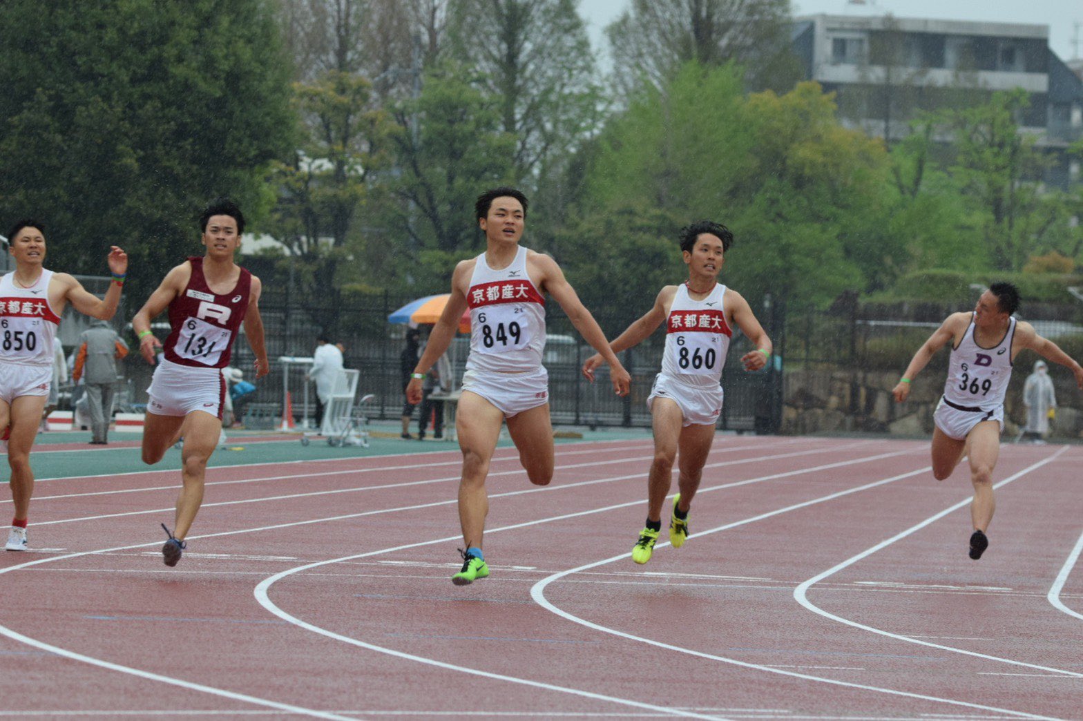 京産大アスレチック 陸上競技部 第85回京都学生陸上競技対校選手権大会 たけびしスタジアム京都 女子400m決勝 風呂谷茉優 3 1分03秒52 総合8位 堀尾咲月 4 1分04秒44 総合12位 京都産業大学 85京都ic 伝説は神山から 頑張れ京産 T Co