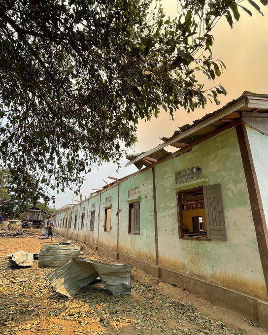 hmone_naing's tweet photo. Images of massive destruction in Karen villages after military airstrikes.

Photo crd- Wah Fish Paste
#Apr4Coup
#WhatsHappeningInMyanmar https://t.co/9ebn6ABk8K