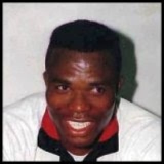 FandesEperviers's tweet image. Il y a 14 ans que Salou Tadjou nous a quittés.

Le temps pourra s’enfuir mais n’effacera jamais de nos cœurs ce qu'il a été pour nous tous. C’est difficile de se passer d’une personne aussi exceptionnelle.