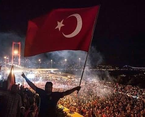 Biz buradayız...
#HodriMeydan