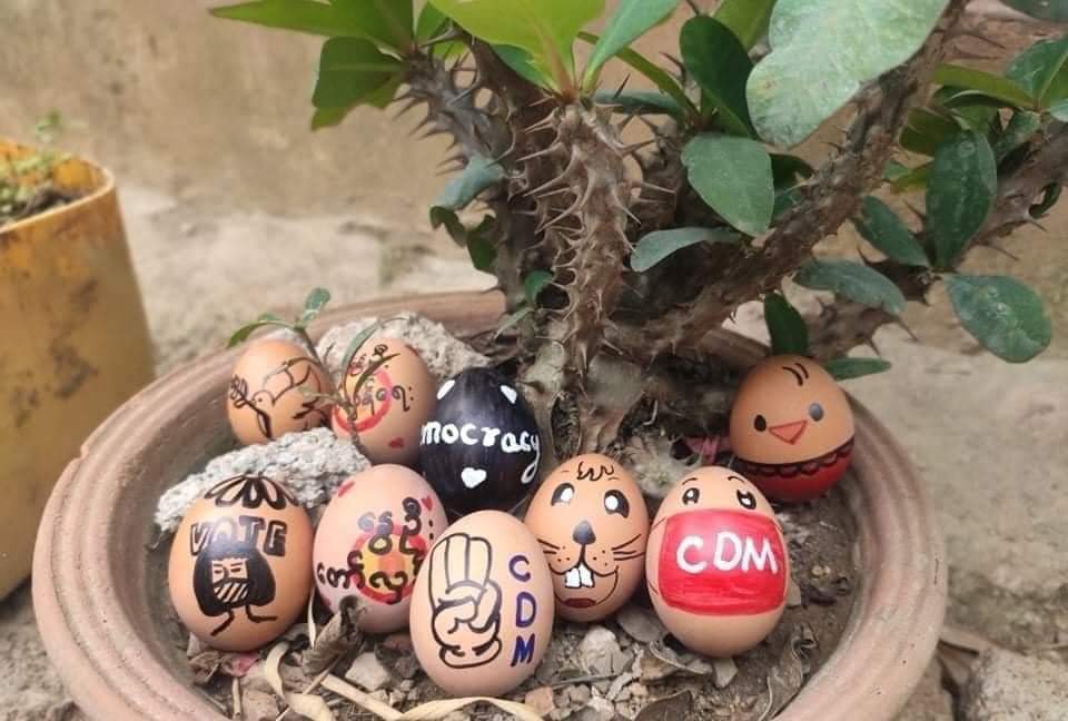 MaySandarMyint4's tweet photo. 4.3.2021 #EasterEggStrike in Myanmar for Democracy

Reply here with your Easter egg strike photos. 

#WhatsHappeningInMyanmar
#Apr4Coup https://t.co/XQGMKJq0ME