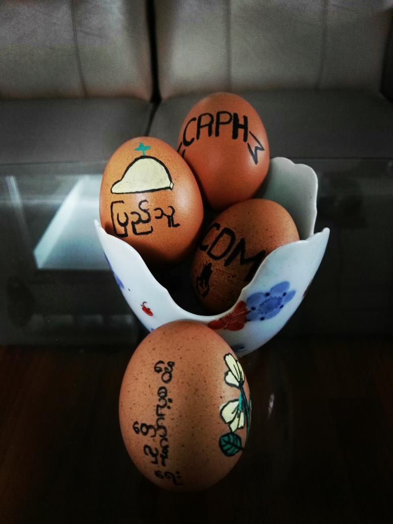 MyaThetChae4's tweet photo. Just like little chicken was born through the eggshell,we have to break through the Junta coup. 
#EsterStrike 
#Apr4Coup 
#WhatsHappeningInMyanmar https://t.co/bhdvrqPQP1