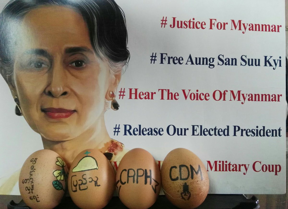 MyaThetChae4's tweet photo. Just like little chicken was born through the eggshell,we have to break through the Junta coup. 
#EsterStrike 
#Apr4Coup 
#WhatsHappeningInMyanmar https://t.co/bhdvrqPQP1