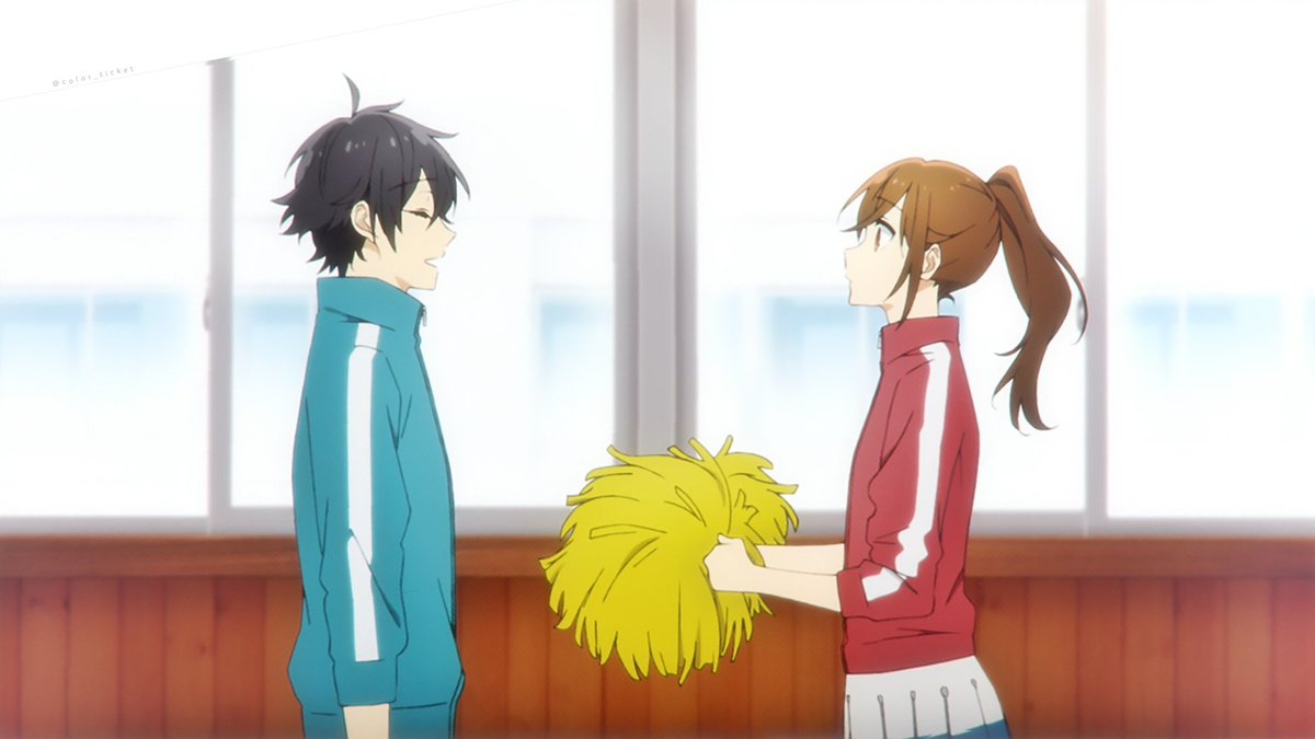 whose the better cheerleader #horimiya #hori #remi #anime