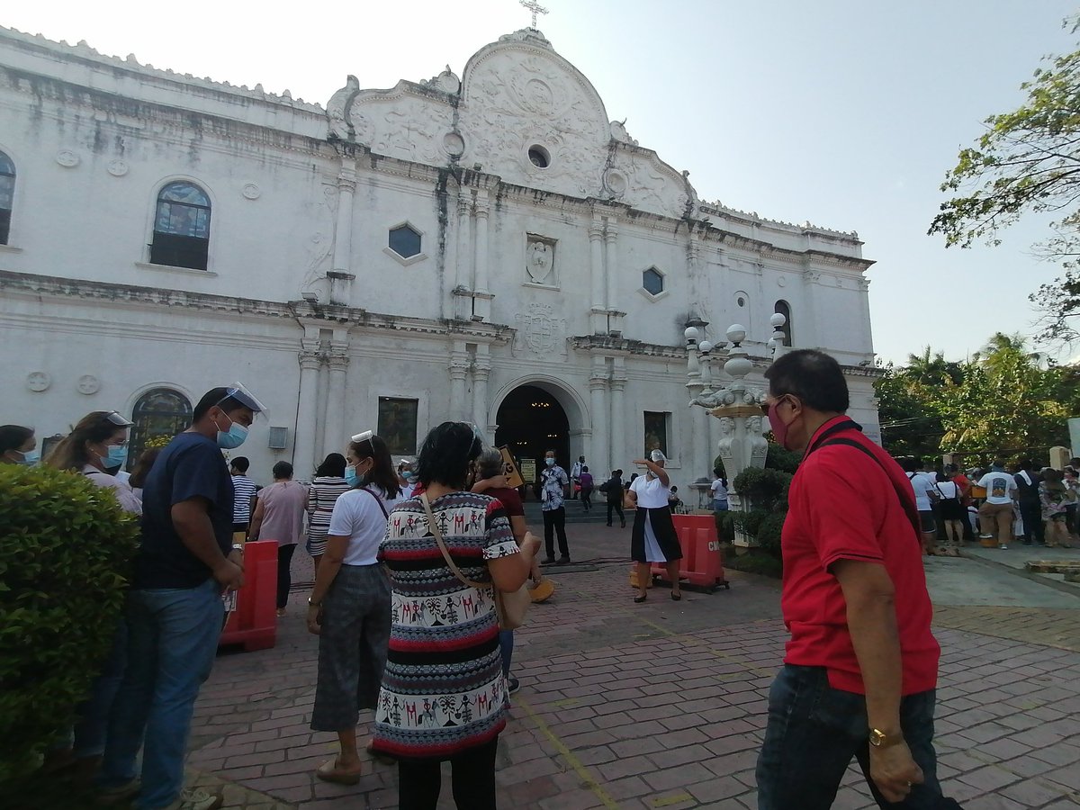 Morexette Marie Erram Look Scenes Inside And Outside The Cebu Metropolitan Cathedral On Easter Sunday April 4 As The Archdiocese Of Cebu Is Set To Kickoff The 500 Years Of