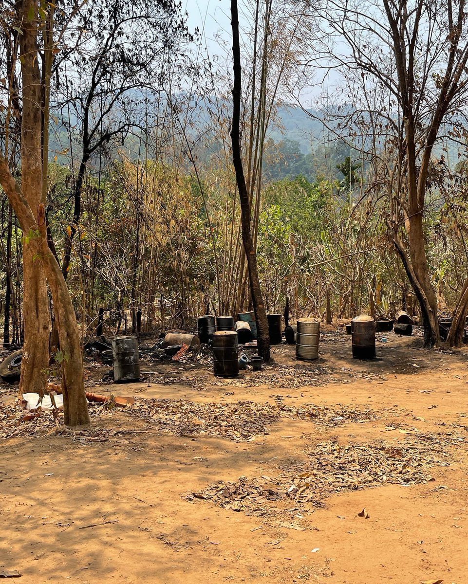 Some images from Karen State after Terrorists’ (#Myanmar military) air strikes. 

#WhatsHappeningInMyanmar #Apr4Coup #MilkTeaAlliance