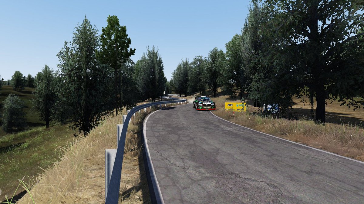 SIMRALLY tweet media