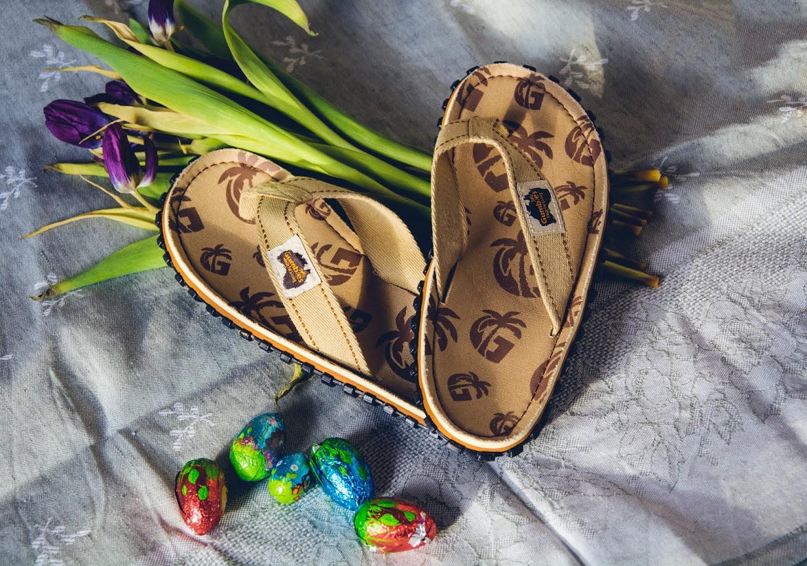 Wishing all of our wonderful customers a Happy Easter! 🐣

Who was lucky enough to receive a pair of Gumbies today? 

gumbies.co.uk

#GumbiesJourneys #Easter #Gumbies #Spring #Madeforliving #Outdoors #Footwear #Slipons #Comfort #Adventures #Travelling