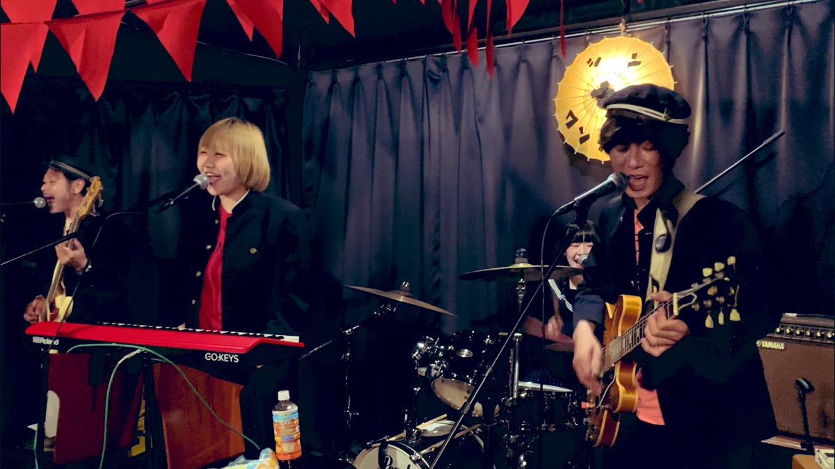fine_1983's tweet photo. 2021.4.4モーレツアタック@米子シン・ワンメイク
4th album『ONLY YOU』レコ発ツアー米子篇🍤
助太刀ベースは永遠の不良・カクヨウジ♨️

@m__attack 
#モーレツアタック
#rozwells https://t.co/5FtnPHoVlZ