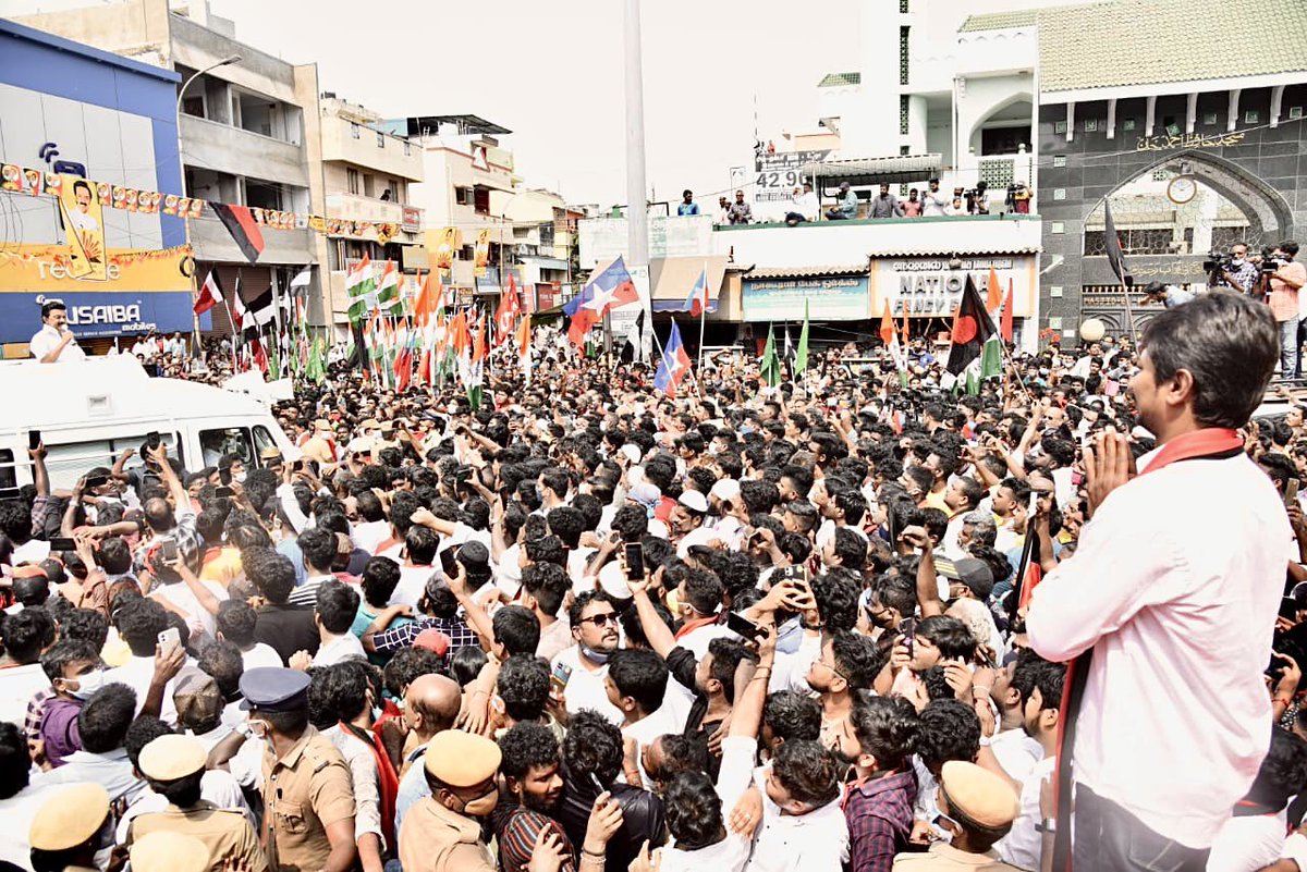 subbuphotos's tweet photo. #Chennai
#TNElections2021
#DMK #Thalaivar #mkstalin #UdhayanidhiStalin #dmkyouthwing #DMK4YOUTH #AnbilMaheshPoyyamozhi
#covai_subbu #sdsubbu #subbufotografi https://t.co/vuwYEwb1r8