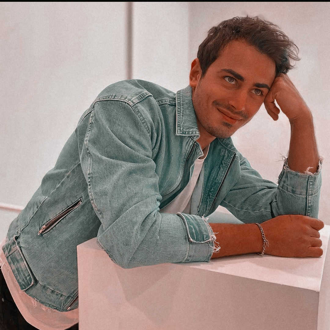 eminedits's tweet photo. Sweat boy🧡 

#EminGünenç ▪︎ #egfc https://t.co/obfFlHUy43