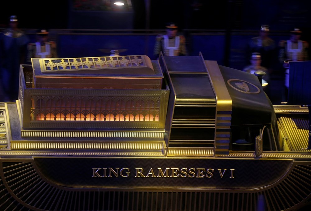 золотой парад фараонов. золотой парад. парад фараонов в египте. парад фараонов египет 2021. парад фараонов египет 2021.