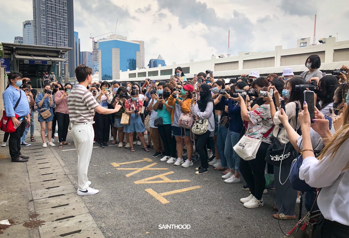 SAINTHOODx's tweet photo. วันนี้ต้องขอขอบคุณทุกคนมากๆนะคะ ที่มาให้กำลังใจ #Saint_sup วันนี้น้องมีเวลาไม่นานมาก เพราะน้องจะต้องกับไปทำงานต่อ แต่ก็ยังพยายามอยากจะคุยกับทุกคนให้ได้มากที่สุด ขอให้ทุกคนเดินทางกับบ้านดีๆนะคะ แล้วเจอกันครั้งหน้าค๊า 💙🙏🏻✨

Saint​ x​ Shopee​
#ShopeexBTSxSaint https://t.co/TK0RB8Msb3