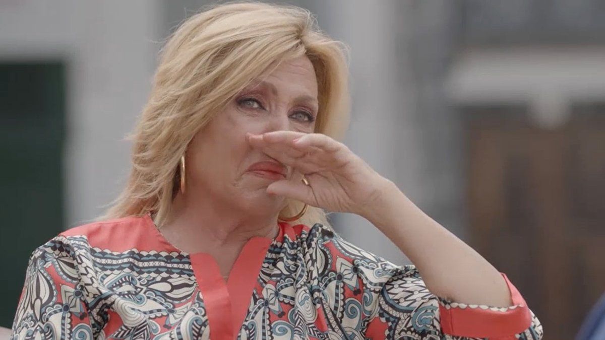 Yo escuchando "Cuando zarpa el amor" de Camela// Yo escuchando la versión de Amaia 
Una misma canción, dos moods