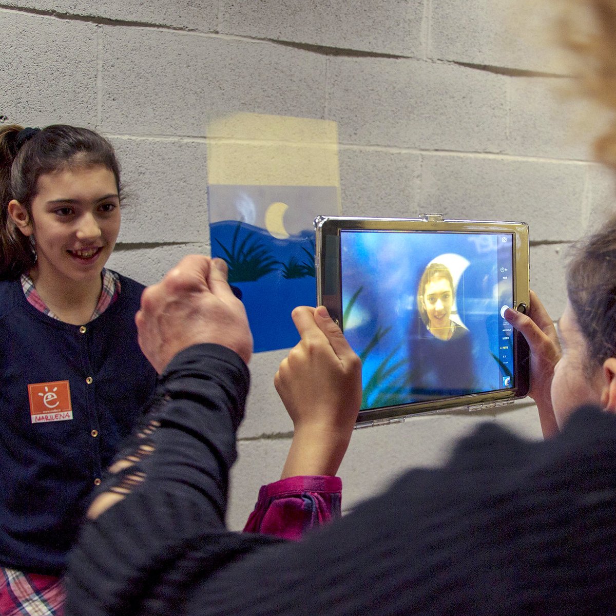 Dal 17 al 24 aprile 2021 una settimana di formazione dedicata ai docenti della scuola primaria per approfondire temi pedagogici e nuovi alfabeti d’apprendimento in modo pratico e innovativo! Ci sarò con un atelier digitale NOAPP, ispirato a Munari!
officinaeducativa.com/progetti/la-pr…