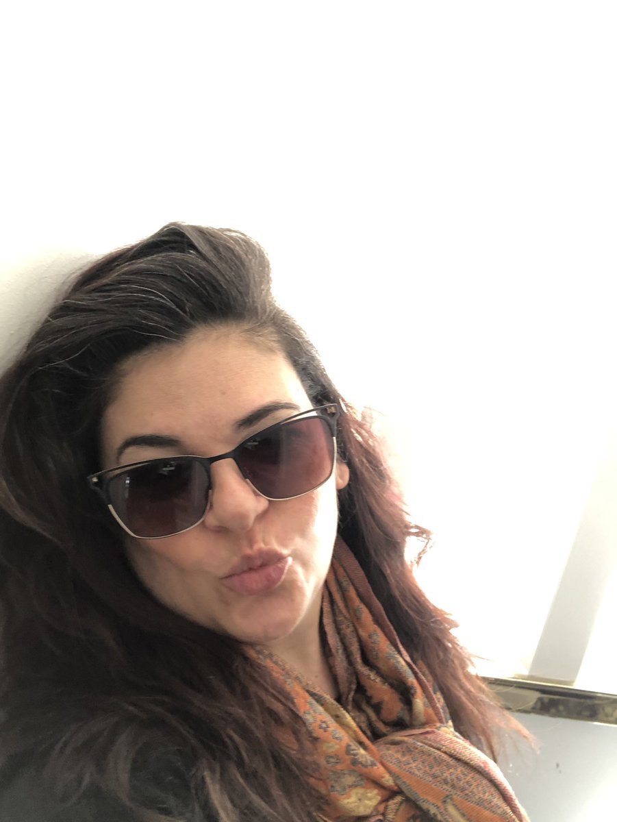 inflateyournose's tweet photo. Happy Easter bitches!!! ❤️ #eastersunday #easter #sunshine #visitingtime #worthing #EasterWeekend https://t.co/ockLLfhpTm