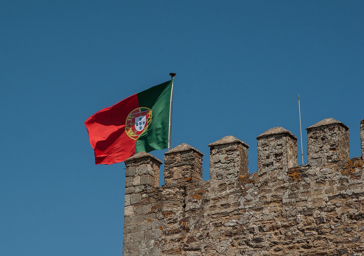 Demokracija1's tweet photo. Portugalska je omejitve za #vstop v državo podaljšala
https://t.co/Ca9CJQUDId #COVID19 #coronavirus https://t.co/QAoPFDStoJ