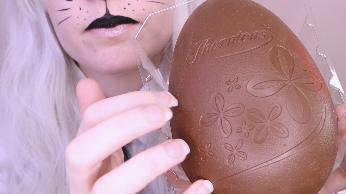 KatsyASMR's tweet image. Coming to my channel later today...
The Easter Bunny Salesman 🐰💼

Come get your eggs...