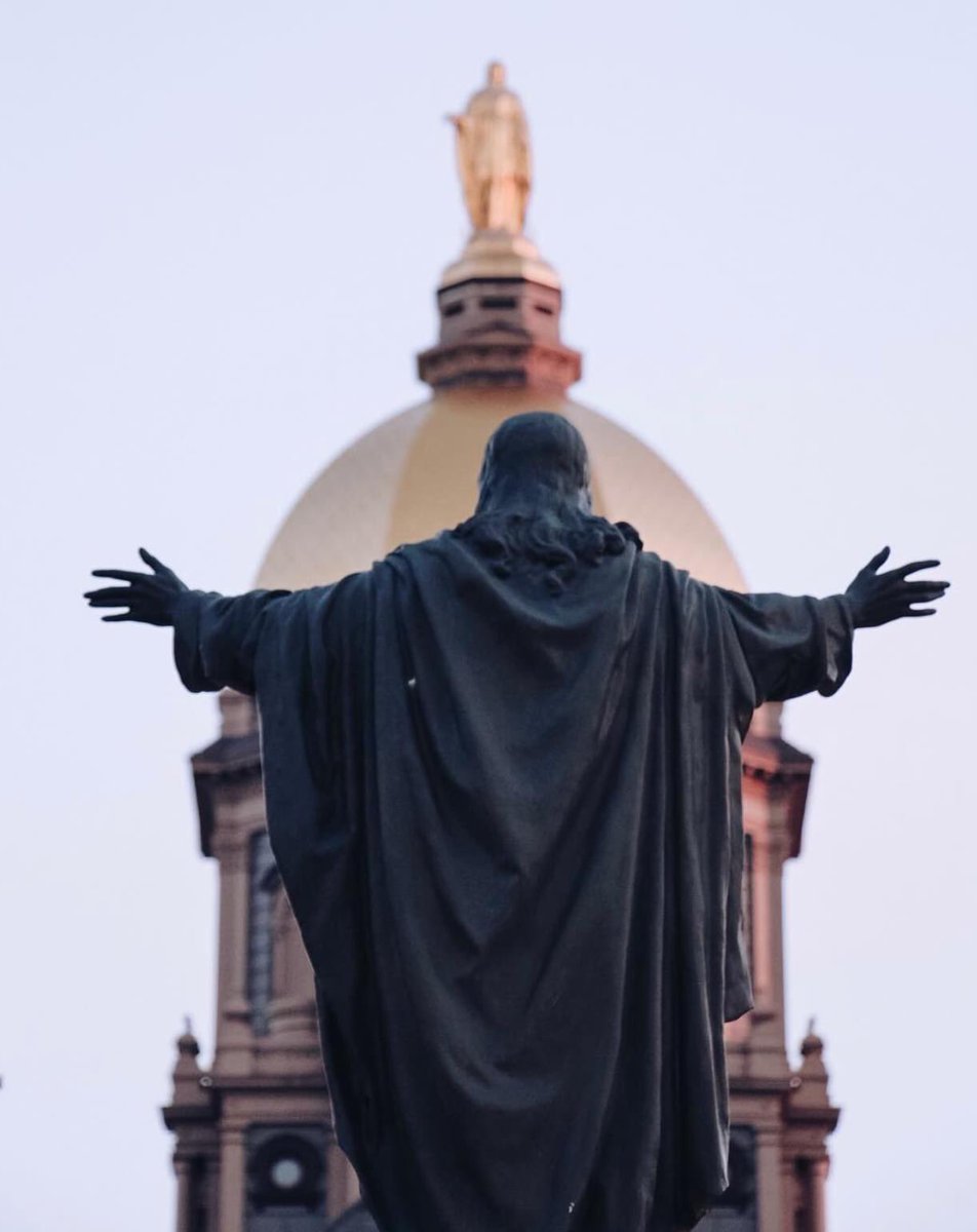 NDAlumni's tweet photo. Christ is Risen! Alleluia! https://t.co/R19rHt84uY