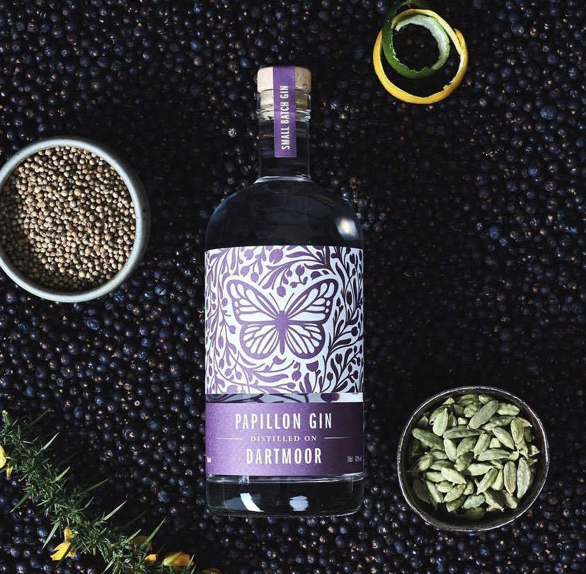 Grab all three gins featured by Olivier from <a href="/SpiritsBeacon/">Spirits Beacon</a> on #SundayBrunch right here. spiritskiosk.com