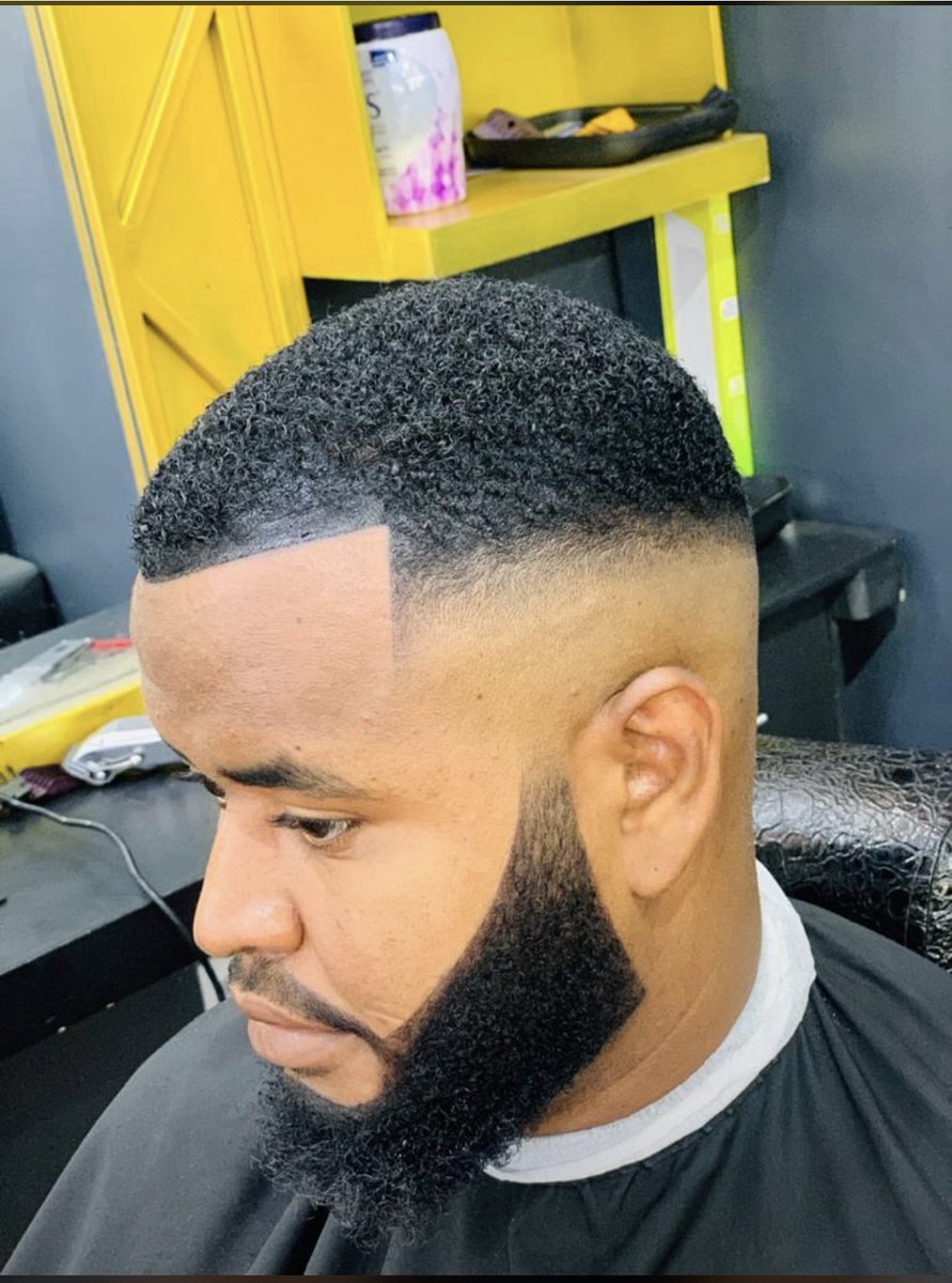 BarberNasri's tweet photo. Njoo upendeze.💇‍♂️🔥

iG: nasri_talenteddy_barber

☎️0654-272521

📍Sinza-kijiweni

Naomba Rt yako.🙏 https://t.co/sBhpXzXNna