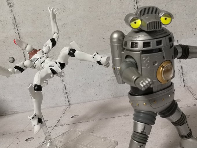 アローンのtwitterイラスト検索結果