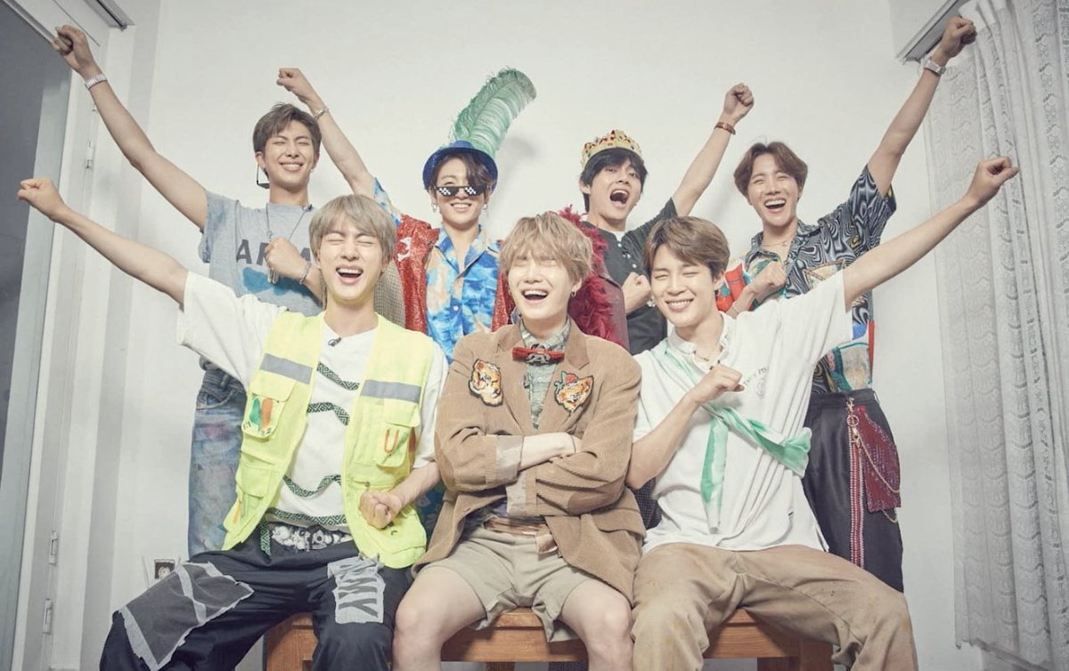 1365244_jimin13's tweet image. 45↑のだいぶ大人なARMYです💦
バンタンのお話したりイベント巡りできるお友達を探してます🥺

気軽に話しかけて貰えると嬉しいです🐥💕

バンタン一筋なので雑食さんはゴメンなさい😓

#大人armyさんと仲良くなりたい 
#大人armyと仲良くなりたい 
#大人ARMYと繋がりたい 
#大人ARMYさんと繋がりたい