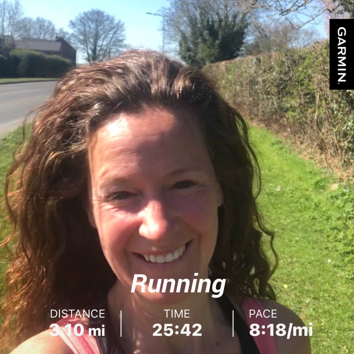 becclar15's tweet image. Doing cartwheels with new 5k PB.. aimed sub ‘27..  only ran sub ‘26 😅 And improved VO2 wooooohooooo!  Finished my run at an Easter postbox - how pretty 🐰🐣 Happy Easter everyone 🐣🐰@UKRunChat #pb #yipeee #5k #feelinggood #HappyEaster #ukrunchat