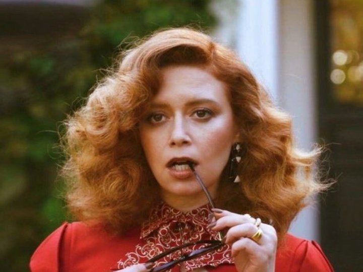 Happy birthday to natasha lyonne omg I absolutely love her   