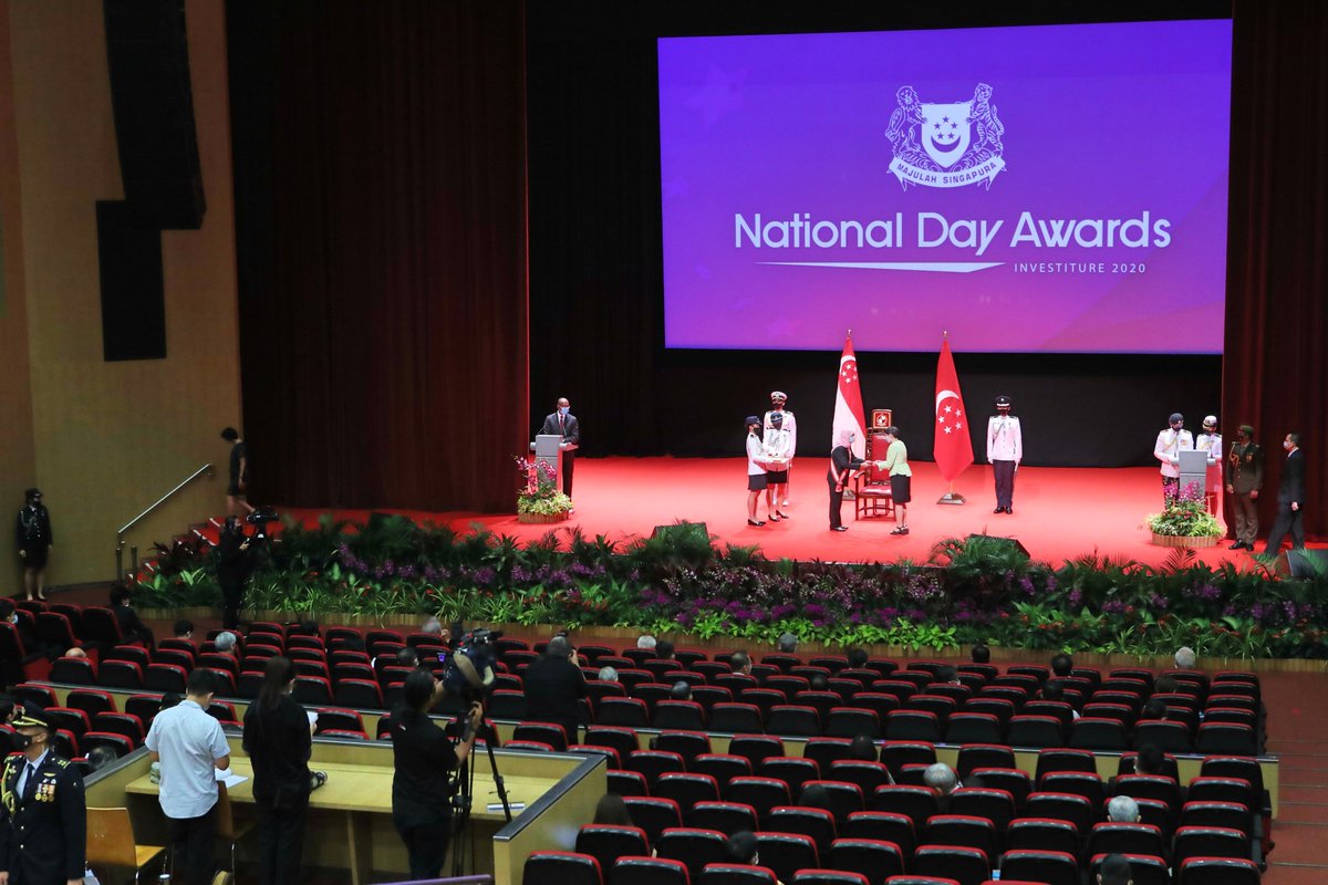 leehsienloong's tweet photo. Warmest congratulations to all the recipients of the 2020 National Day Awards! We thank you for your dedication and service to the nation. May you continue to do our country proud, and be an inspiration to others! – LHL https://t.co/etRlNYPoLM https://t.co/LrSDzHnI92