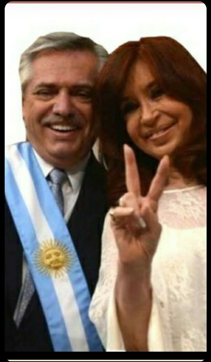 DAMINCORIA121's tweet photo. #PRONTA RECUPERACION PRECIDENTE 🇦🇷✌
#ELLA CRISTINA ES NUESTRA UNICA LEAL https://t.co/auGlmB2liA CADA ARGENTINA Y ARGENTINO❤✌🇦🇷 #FelizPascua❤
"¡BUEN DIA PARA TODAS TODOS Y TODES,Q TENGAN UN HERMOSO DIA CON SALUD PAZ BENDICIONES PARA TODOS"!!!💜💚💛🧡💙❤🇦🇷✌🇦🇷✌ https://t.co/5Uhd3PmRbj