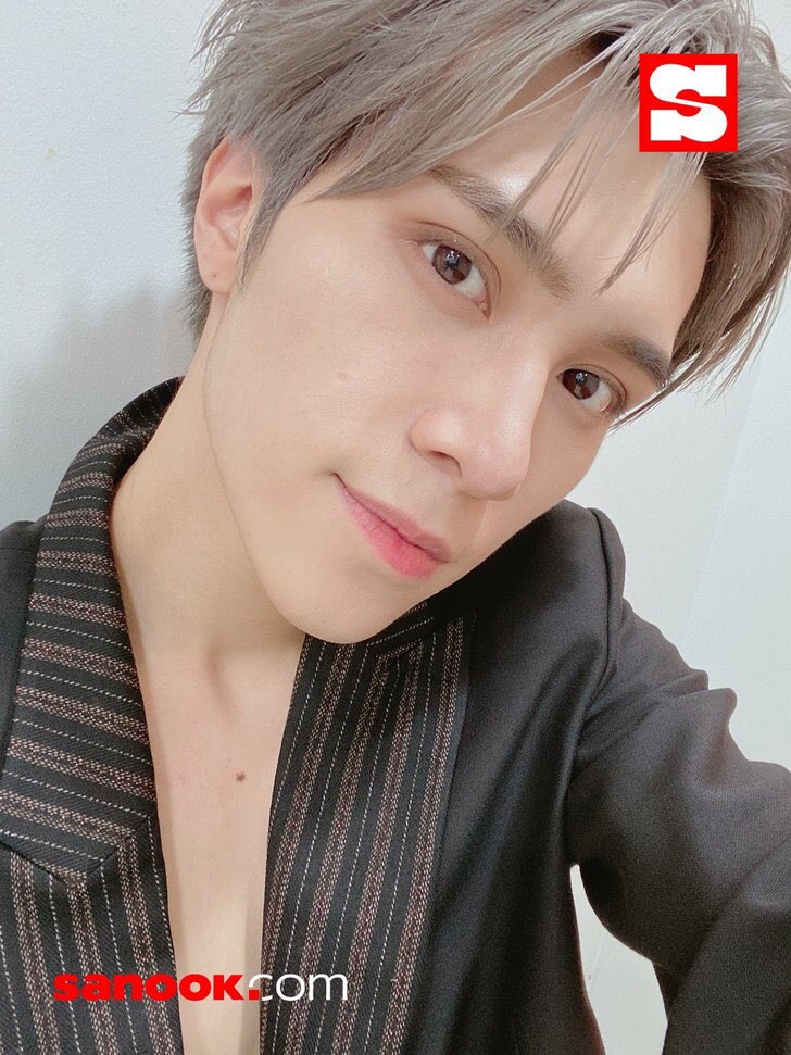 EVERY_HENDERY's tweet photo. PHOTO 📷 210402 | sanook’s website update ♡
บทสัมภาษณ์จากคุณเฮนเดอรี่ถึงชุดแฟนซีที่อยากแต่งในอนาคต
(อ่านบทสัมภาษณ์ต่อได้ที่👇🏻)
🔗 https://t.co/0GsD63ImsS
#HENDERY #冠冠亨 #헨드리
#WayV #WeiShenV #威神V #WayV_Hendery_Kickback
#WayV_Kickback https://t.co/ooAcTGloA3
