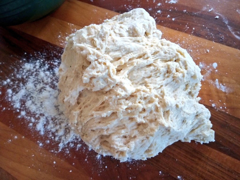fly276's tweet photo. Uh oh 👀💭 #bannockbread might be happening @EleFountain @MoriTamsin #experimentNumberOne ✔️ @PushkinPress https://t.co/orwlaJ9ILm