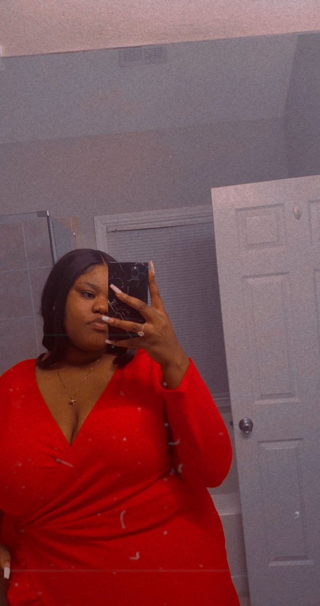 NKeah's tweet image. it’s my birthday 🥳🥳