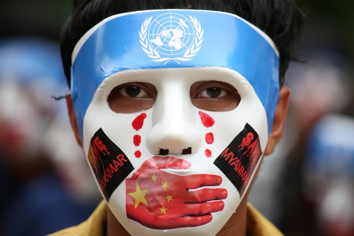 Myanmar Civilians are protesting &amp; wearing masks  which mean “CHINA IS BLOCKING IN UN’s DECISION” for Myanmar. We need urgent international helps , don’t ignore us !! 

#WhatsHappeningInMyanmar #Apr4Coup