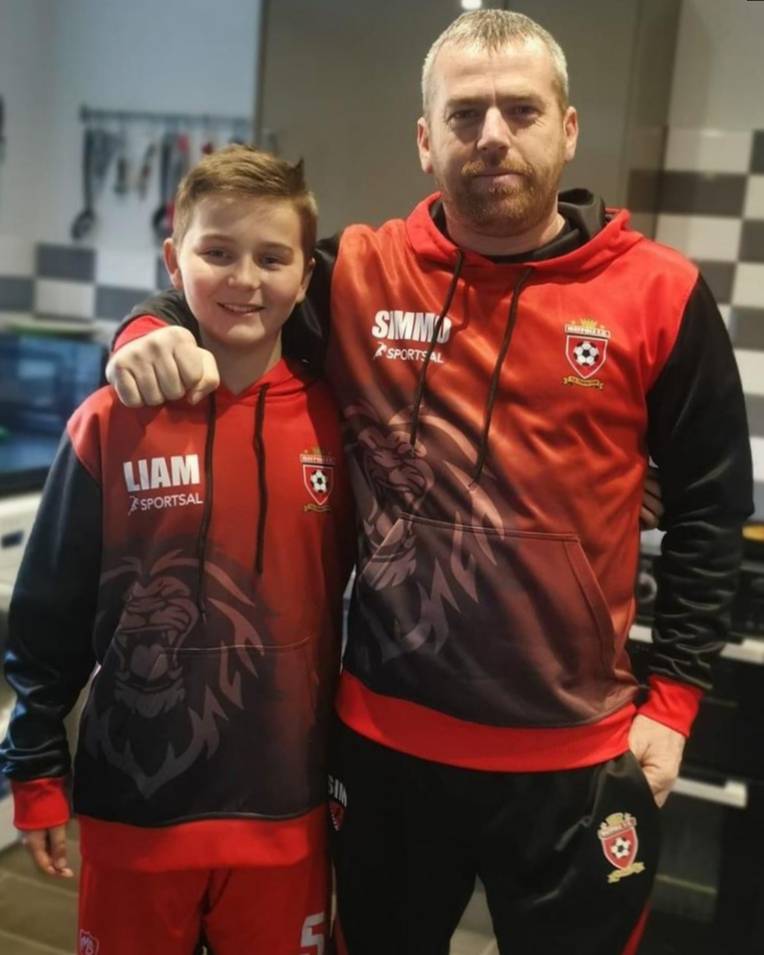 SportsalUK's tweet photo. Sportsal UK providing TOP quality bespoke hoodies, Any Colour Any Design ππΌ
.
Visit our website ->Β https://t.co/Sr4RKkm0uq
.
Email -> info@sport-sal.com
.
#SportsalUK #Beyondimpossible #Grassrootsfootball #Designkits https://t.co/jIbvNLGZfl