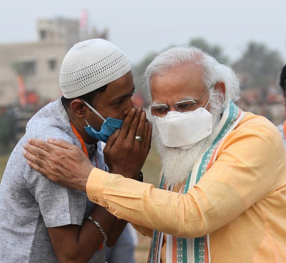 Picture of the Day 🙏 #EbarSonarBanglaEbarBJP @narendramodi @blsanthosh @CTRavi_BJP @Murugan_TNBJP @annamalai_k @VanathiBJP @KTRaghavanBJP