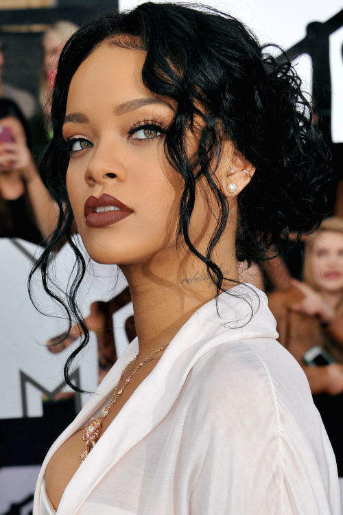 OfficialPLT's tweet photo. Rihanna appreciation post 🥰❤ https://t.co/mIQ86Aurj3