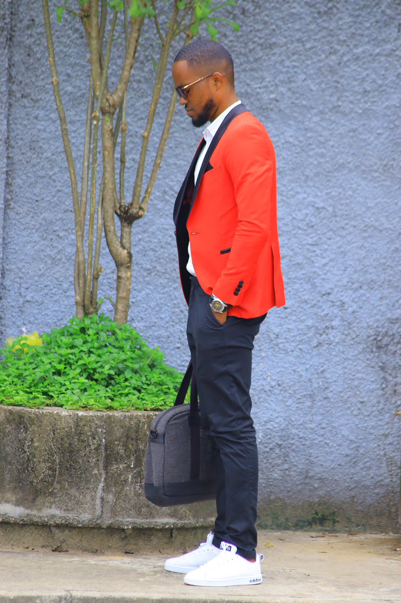 EssabaMba's tweet image. Some of them have said :

- He is younger to be a teacher of English, especially a very good one 

- His way of dressing does not allow us to get the girls we want ;

- We must cancel his score report;

- He is so smart and handsome;

Basically, I am God’s son,nothing can stop me