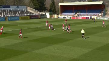 🎯 @VivianneMiedema gives @ArsenalWFC an early lead! #BarclaysFAWSL