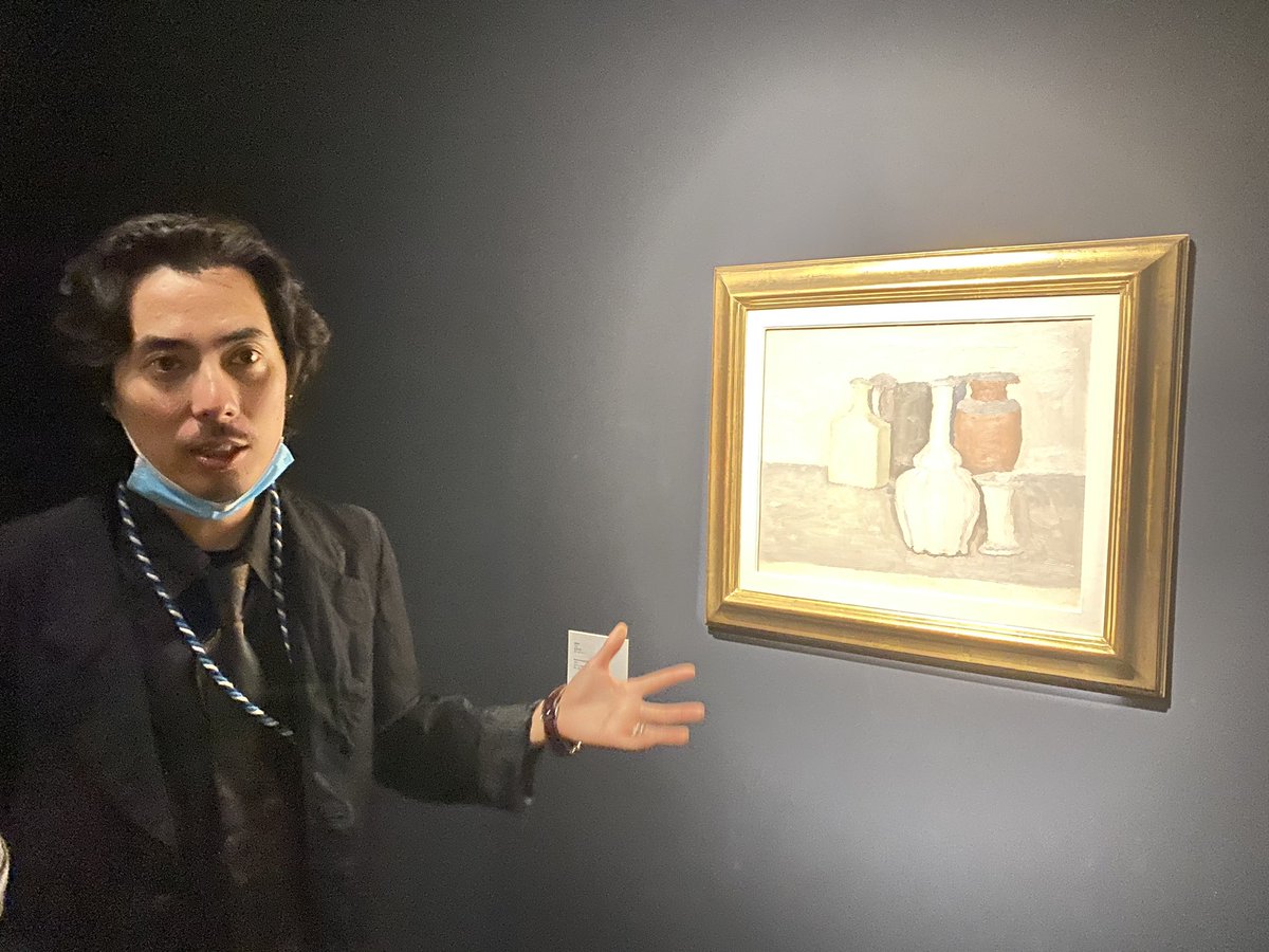 AsthanaRoli's tweet photo. Wonderful afternoon at #MWoods Gallery in the #798 Art District, shown round the Giorgio Morandi exhibition by curator Victor Wang. Even lovelier to see vibrant art scene with crowded gallery &amp; young (and I mean young!) artists hard at work
#lifeinbeijing @UnniKarunakara @Jo_Puri https://t.co/2hjMcmtnQC
