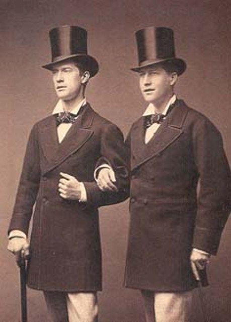 Julian What I Would Like To See Back Men Being Able To Walk Arm In Arm In Public Victorian Edwardian History T Co Wu501jl8x0 Twitter