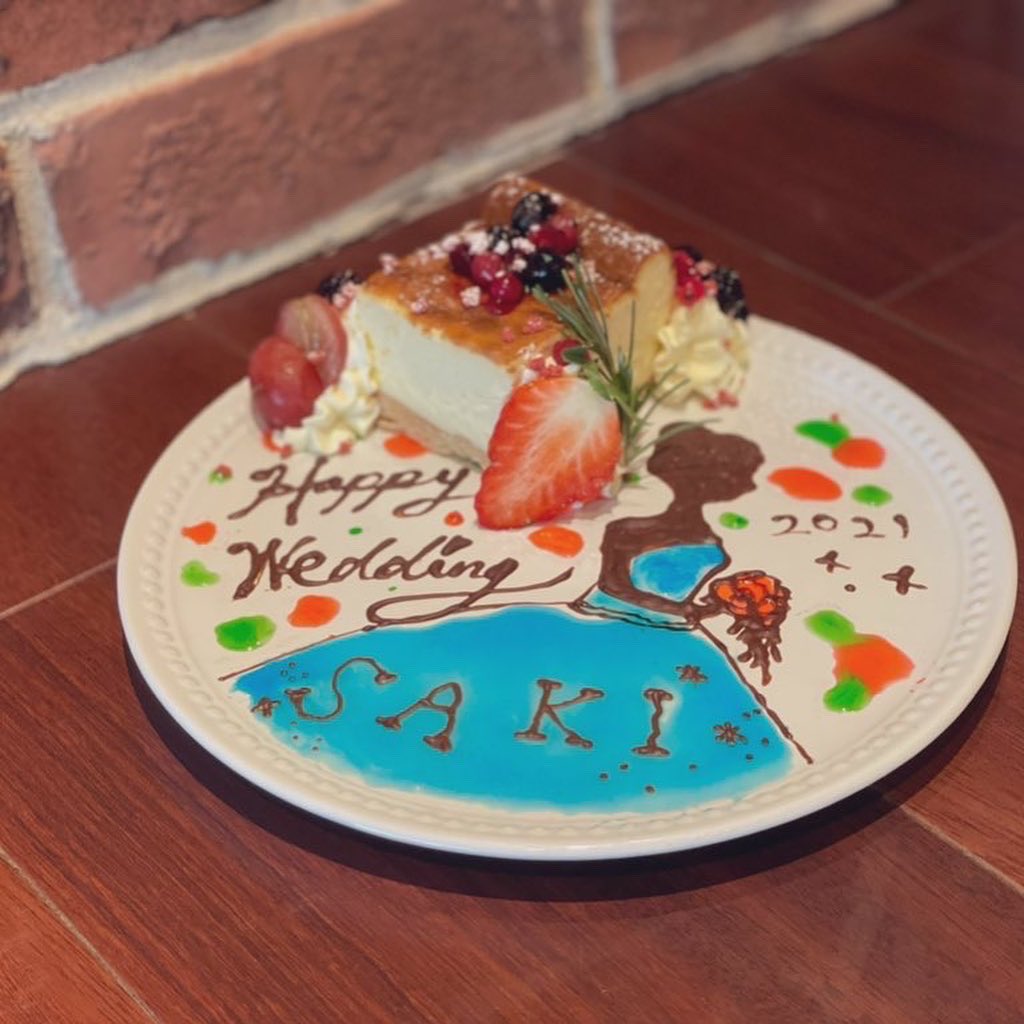 deckcafe11214's tweet photo. Happy Wedding✨👏
プレートのご予約です🙇♀️
ご結婚おめでとうございます✨❣
.
記念のサプライズに
Deckcafeを選んでいただき
ありがとうございました🥰💓💓
末永くお幸せに…
.
.
プレートのご予約は数日〜1週間前で
お願い致します🙏💦💦
#Deckcafe #デッキカフェ https://t.co/Whl2NHpvEB
