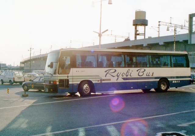 やんたけ (@yantakebus): 