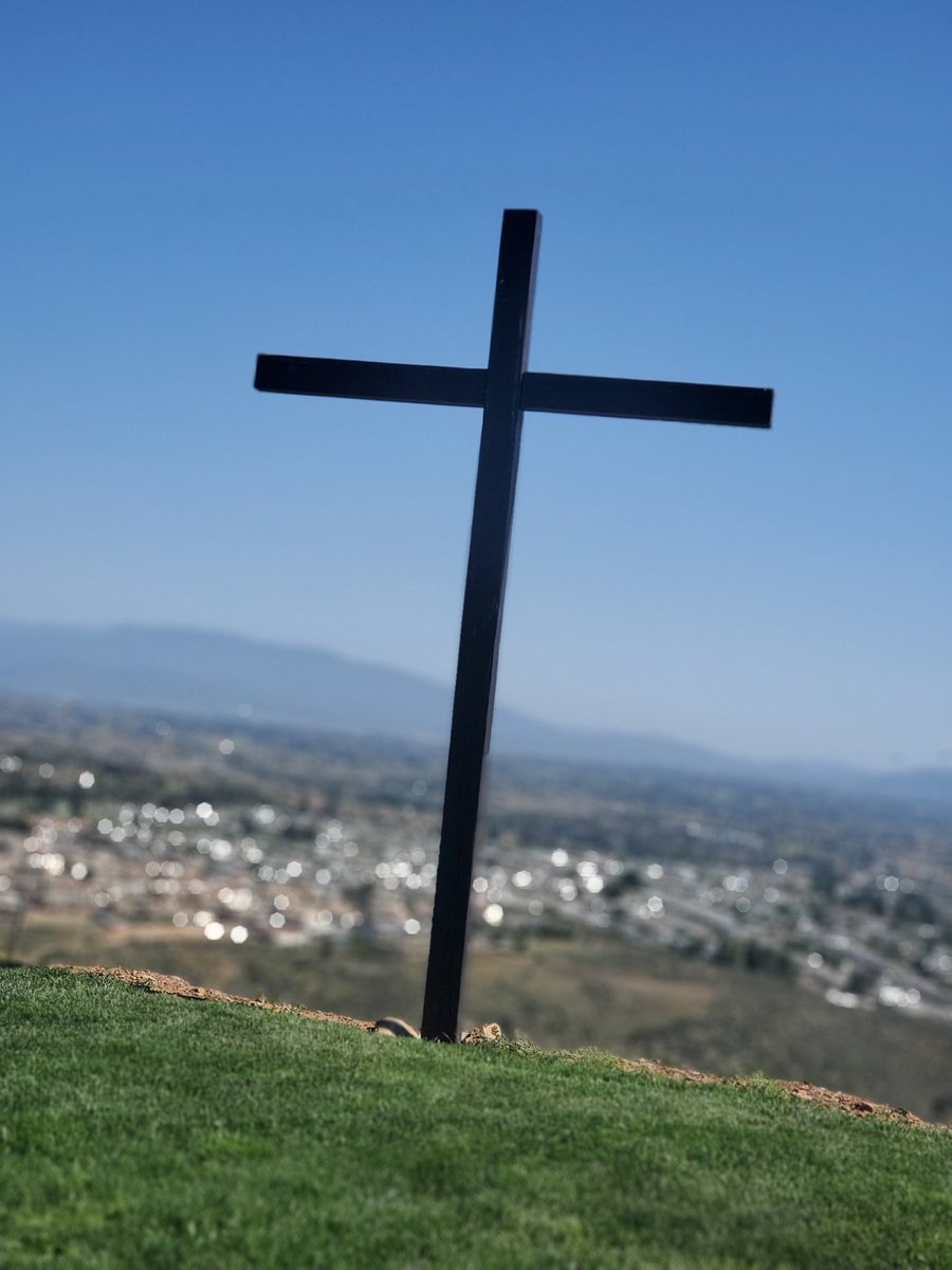 He is Risen! A happy and joyful Easter to those celebrating 🤩